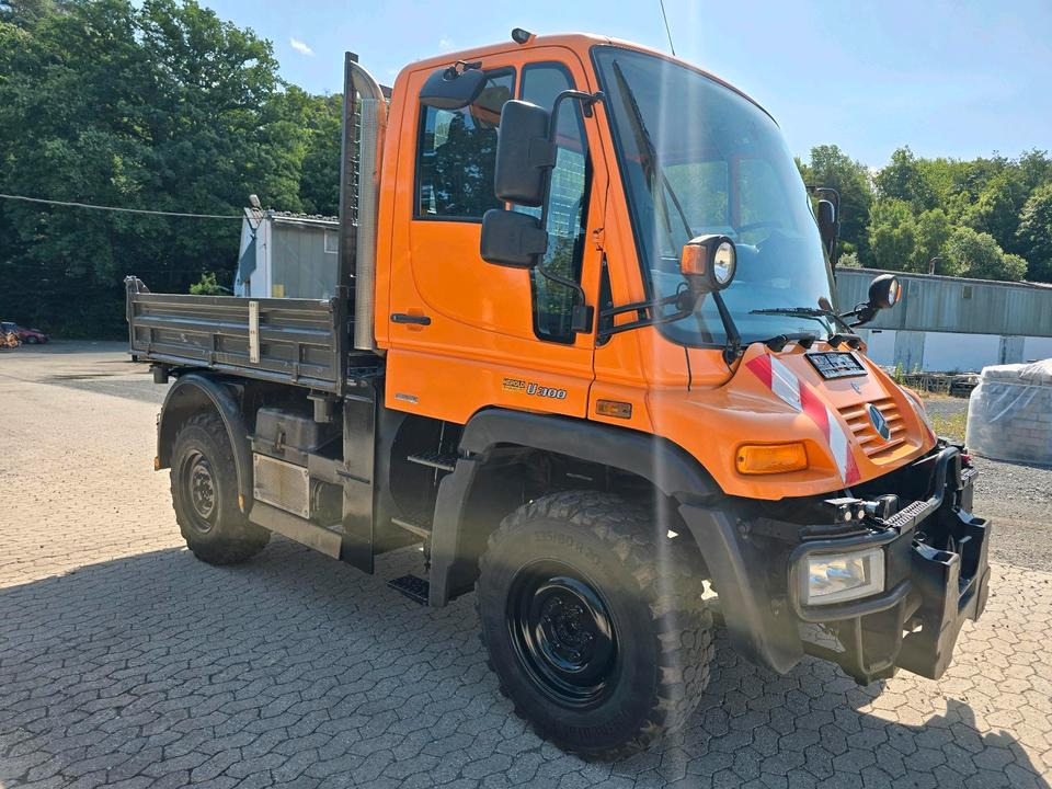 Unimog 405/10 U300 Bluetec 5 Mercedes-Benz U 300 290 400 500 UGE UGN Jotha Absetzkipper Absetzer - Vozilo za zimsko službo: slika 2 Unimog 405/10 U300 Bluetec 5 Mercedes-Benz U 300 290 400 500 UGE UGN Jotha Absetzkipper Absetzer - Vozilo za zimsko službo: slika 2