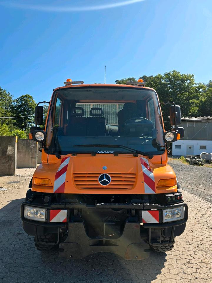 Unimog U290 405/10 UGN UGE Mercedes-Benz U 290 300 400 500 405/12 Kipper Pritsche - Vozilo za zimsko službo: slika 2 Unimog U290 405/10 UGN UGE Mercedes-Benz U 290 300 400 500 405/12 Kipper Pritsche - Vozilo za zimsko službo: slika 2