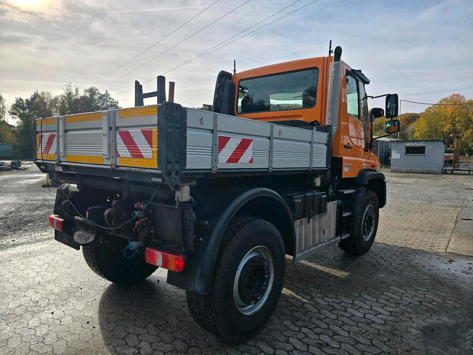 Unimog U423 EAS NKS-Z-UGE-43 Mercedes-Benz 405/10 405/12 UGE Mercedes-Benz U 318 323 327 423 427 429 430 EasyDrive Variopilot - Električno komunalno vozilo: slika 3 Unimog U423 EAS NKS-Z-UGE-43 Mercedes-Benz 405/10 405/12 UGE Mercedes-Benz U 318 323 327 423 427 429 430 EasyDrive Variopilot - Električno komunalno vozilo: slika 3