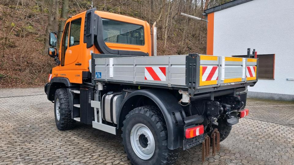 Zu vermieten Unimog 405 U318 423 429 430 Mercedes Benz 318 527 Vermietung - Vozilo za zimsko službo: slika 5 Zu vermieten Unimog 405 U318 423 429 430 Mercedes Benz 318 527 Vermietung - Vozilo za zimsko službo: slika 5