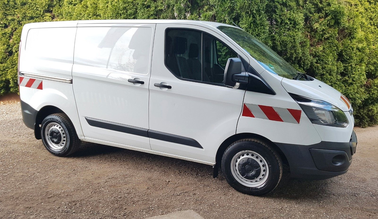 Ford Transit Sortimo Werkstatt 15xauf Lager 1.Hand - Mali kombi: slika 5 Ford Transit Sortimo Werkstatt 15xauf Lager 1.Hand - Mali kombi: slika 5