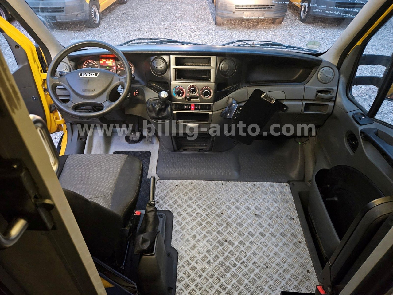 Dostavno vozilo z zabojnikom Iveco Daily EURO5 Integralkoffer Koffer Postkoffer: slika 8