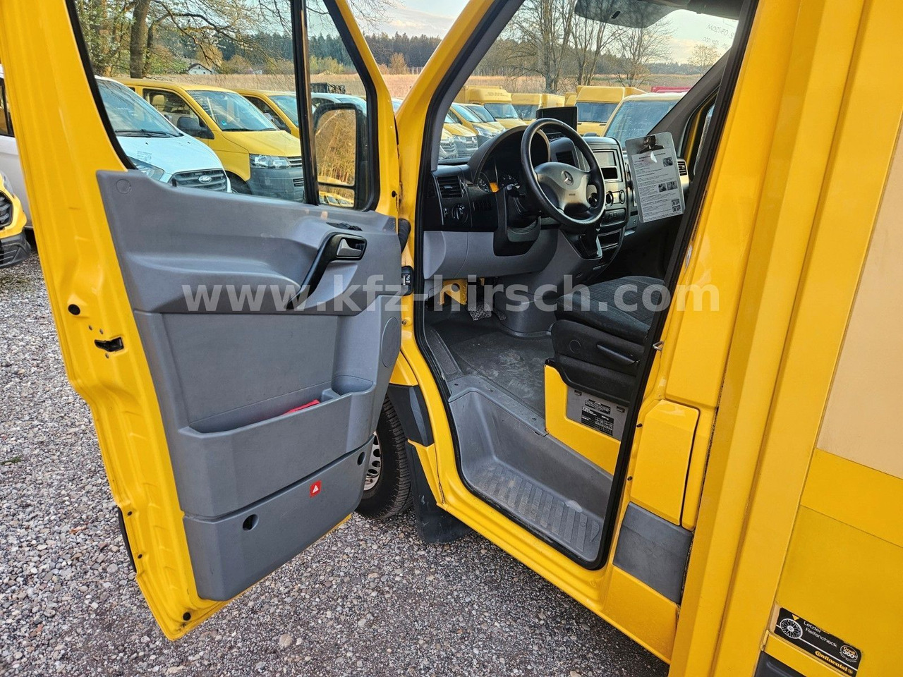 Mercedes-Benz Sprinter ideal als Foodtruck Camper Wohnmobil E5 - Dostavno vozilo z zabojnikom: slika 5 Mercedes-Benz Sprinter ideal als Foodtruck Camper Wohnmobil E5 - Dostavno vozilo z zabojnikom: slika 5