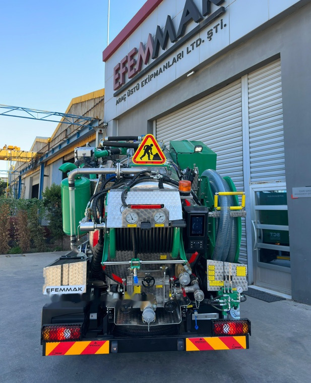 EFEMMAK S-Combi Combined Sewer Jetting And Vacuum Vehicle - Vakuumski tovornjak: slika 4 EFEMMAK S-Combi Combined Sewer Jetting And Vacuum Vehicle - Vakuumski tovornjak: slika 4