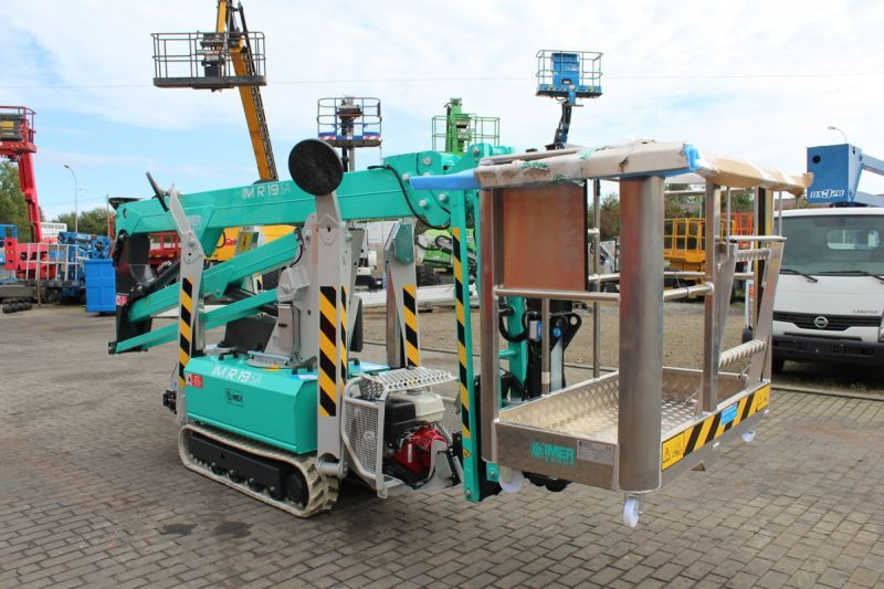 IMER GROUP Seria IM R 19 SA nowy podnośnik na gąsienicach 19 m - Dvižna košara pajek: slika 2 IMER GROUP Seria IM R 19 SA nowy podnośnik na gąsienicach 19 m - Dvižna košara pajek: slika 2