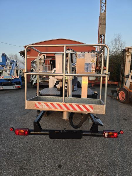 Isuzu D-Max 4x4 podnośnik koszowy 16 m Comet New Eurosky bucket truck boom lift - Dvižna ploščad montirana na tovornjak: slika 4 Isuzu D-Max 4x4 podnośnik koszowy 16 m Comet New Eurosky bucket truck boom lift - Dvižna ploščad montirana na tovornjak: slika 4