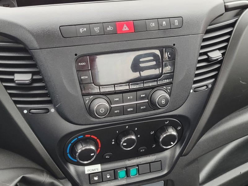 Iveco Daily 35S12 podnośnik koszowy 17 m CTE B-Lift 17 - Dvižna ploščad montirana na tovornjak: slika 3 Iveco Daily 35S12 podnośnik koszowy 17 m CTE B-Lift 17 - Dvižna ploščad montirana na tovornjak: slika 3