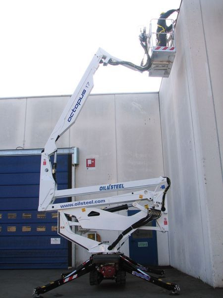 Oil&Steel Octopus 17 podnośnik koszowy na gąsienicach 17 m - Dvižna košara pajek: slika 2 Oil&Steel Octopus 17 podnośnik koszowy na gąsienicach 17 m - Dvižna košara pajek: slika 2