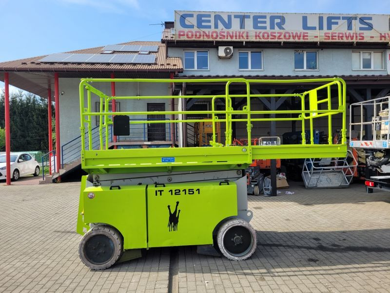 Podnośnik nożycowy samojezdny elektryczny 14 m Iteco IT 12151 - Škarjasta dvižna ploščad: slika 5 Podnośnik nożycowy samojezdny elektryczny 14 m Iteco IT 12151 - Škarjasta dvižna ploščad: slika 5