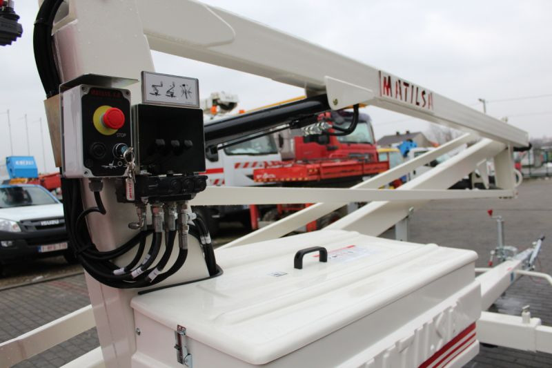 Nowy podnośnik na przyczepie Matilsa Parma 12 - Dvižna košara na prikolici: slika 5 Nowy podnośnik na przyczepie Matilsa Parma 12 - Dvižna košara na prikolici: slika 5