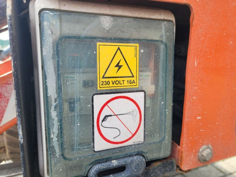 Dvižna košara pajek podnośnik koszowy 17 m na gąsieniach JLG X17JP: slika 11