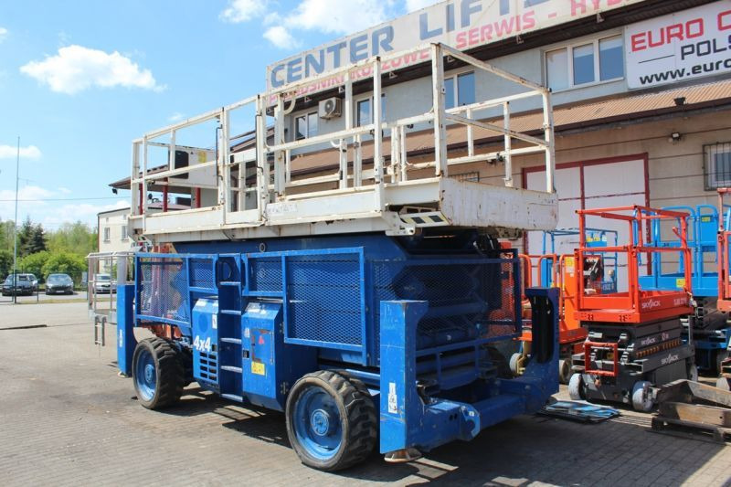 Podnośnik nożycowy 4x4 spalinowy 18 m Genie GS 5390 RT - Škarjasta dvižna ploščad: slika 2 Podnośnik nożycowy 4x4 spalinowy 18 m Genie GS 5390 RT - Škarjasta dvižna ploščad: slika 2
