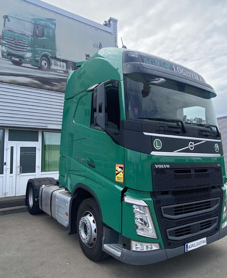 Volvo FH460 - Vlačilec: slika 2 Volvo FH460 - Vlačilec: slika 2