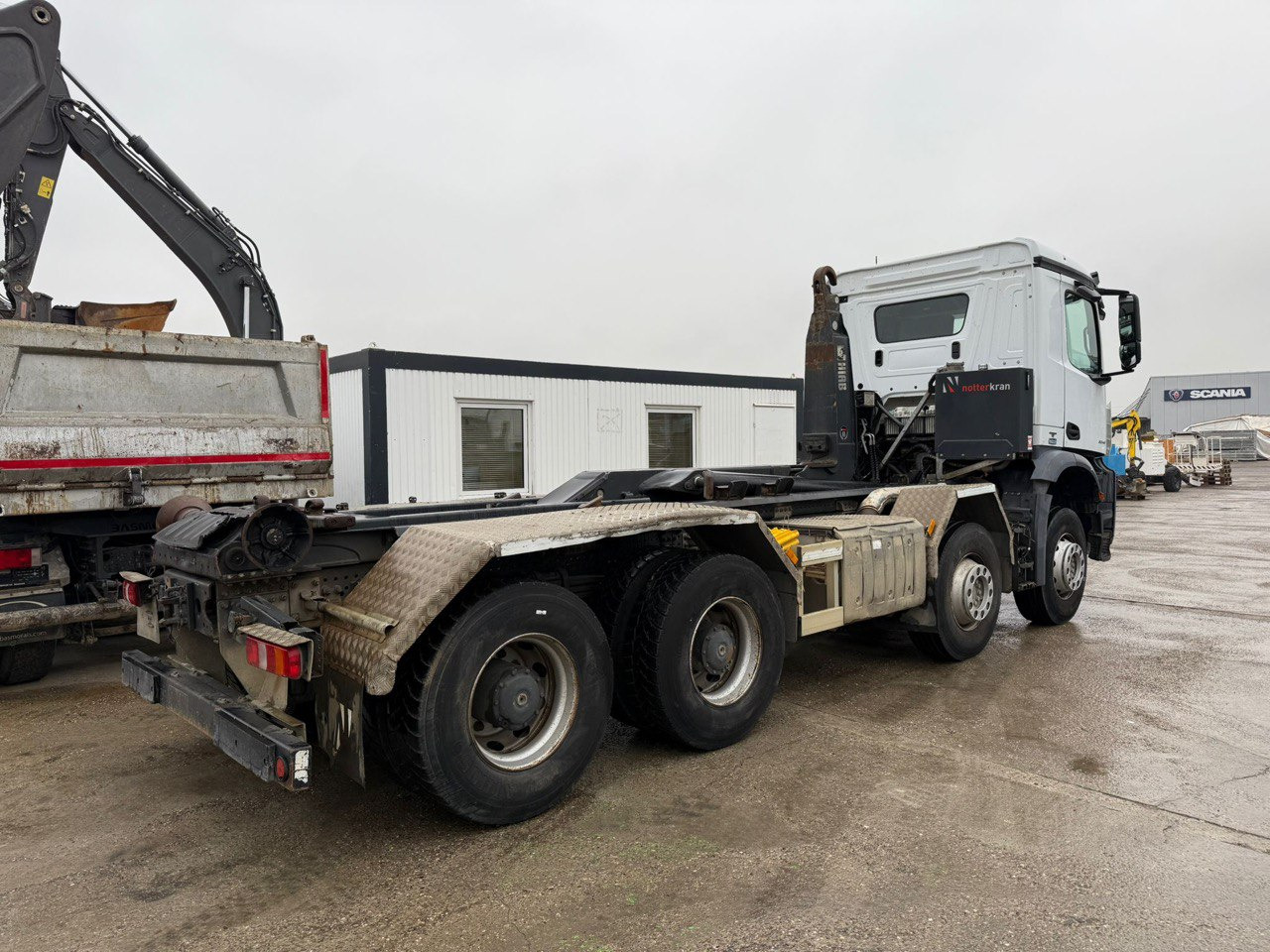MERCEDES-BENZ Arocs 3245 - Kotalni prekucni tovornjak: slika 2 MERCEDES-BENZ Arocs 3245 - Kotalni prekucni tovornjak: slika 2
