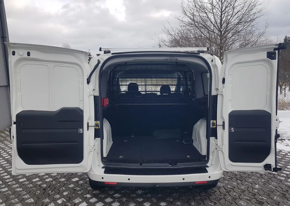 Fiat Doblo 1.6 Multijet 16V Easy - Avtomobil: slika 5 Fiat Doblo 1.6 Multijet 16V Easy - Avtomobil: slika 5