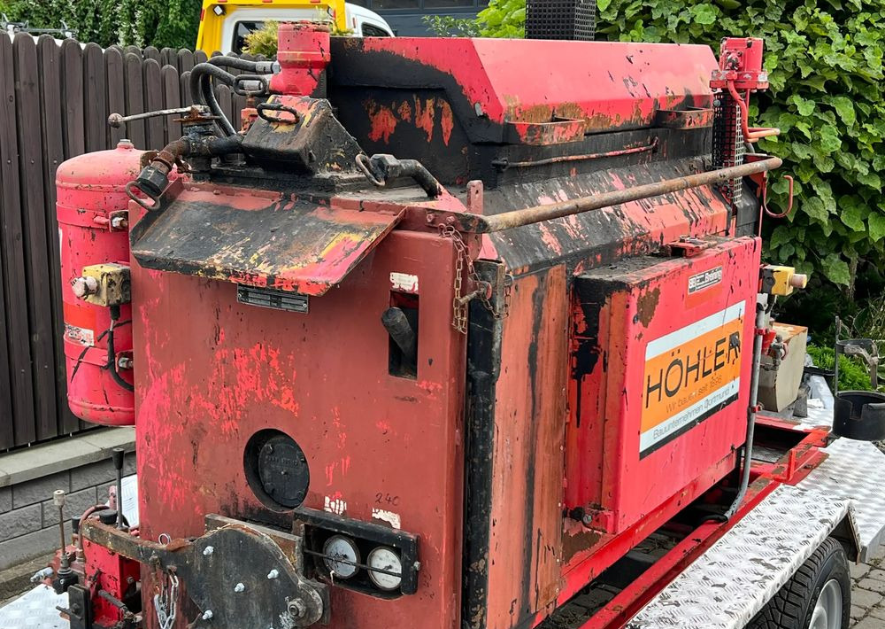Caterpillar Remonter Drogowy Recykler Samojezdny BREINING Sprowadzony Bardzo Dobry Stan - Valjar: slika 4 Caterpillar Remonter Drogowy Recykler Samojezdny BREINING Sprowadzony Bardzo Dobry Stan - Valjar: slika 4