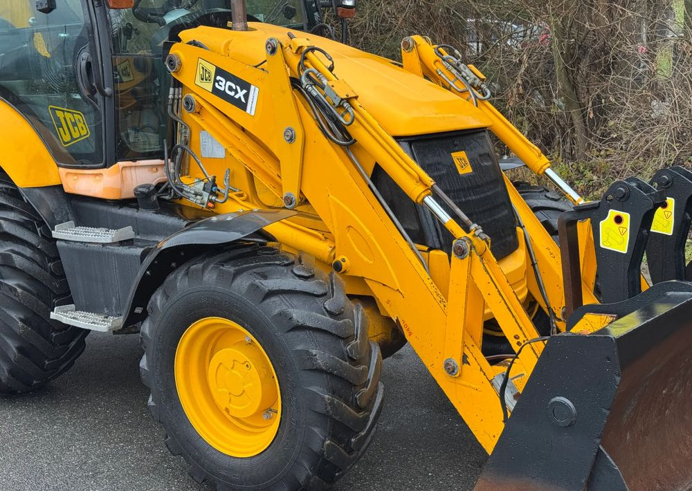 JCB * 3CX * JCB CONTRACTOR * Koparko Ładowarka Bardzo Dobry Stan - Bager nakladalec: slika 4 JCB * 3CX * JCB CONTRACTOR * Koparko Ładowarka Bardzo Dobry Stan - Bager nakladalec: slika 4