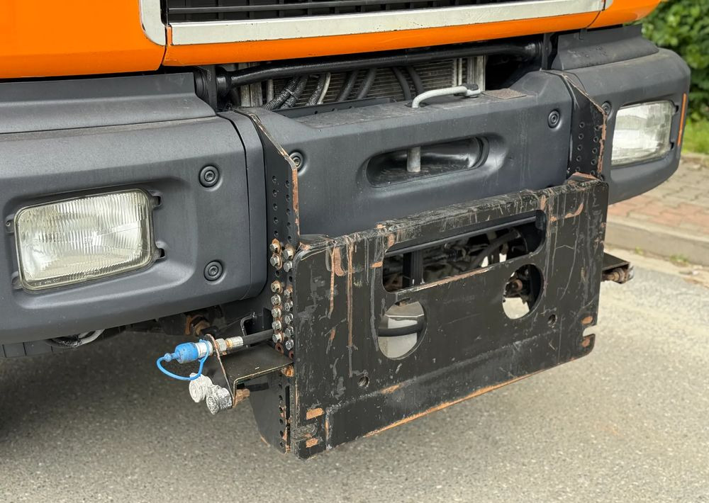 MAN * MAN FE 410 A * Kiper Wywrotka * 4x4 * HDS ATLAS 190 * Sprowadzony* Bardzo Dobry Stan * - Tovornjak prekucnik: slika 3 MAN * MAN FE 410 A * Kiper Wywrotka * 4x4 * HDS ATLAS 190 * Sprowadzony* Bardzo Dobry Stan * - Tovornjak prekucnik: slika 3
