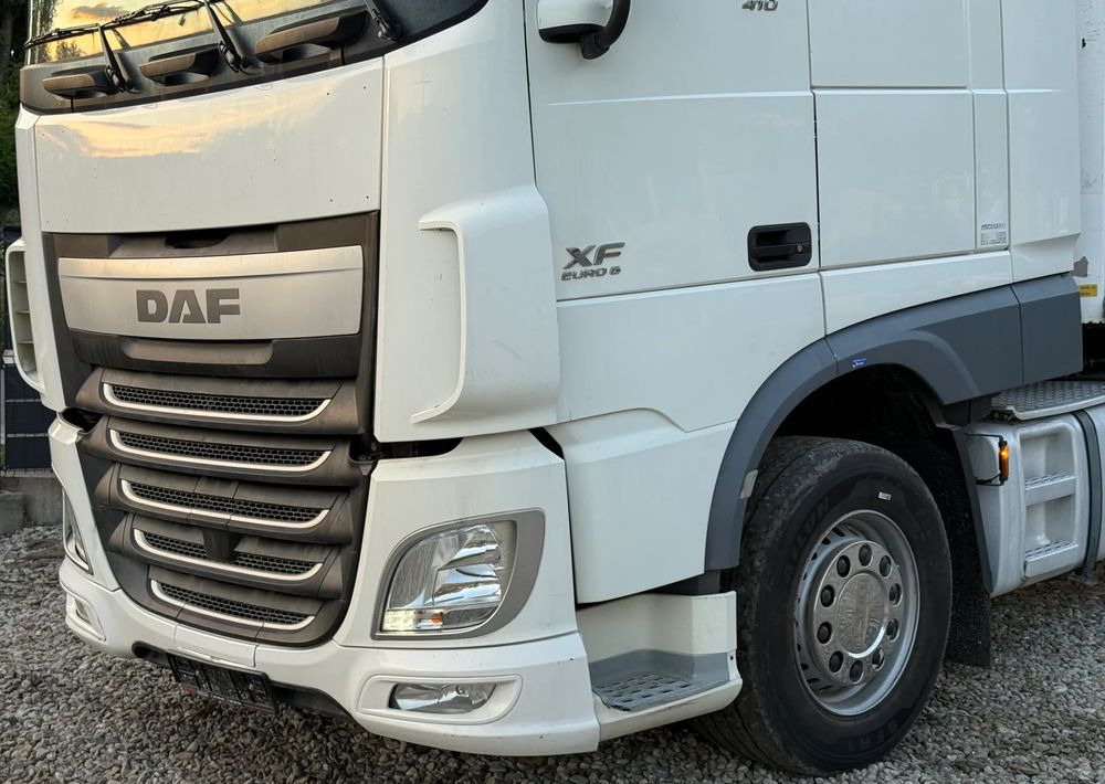 DAF * Zestaw * DAF 106 Euro 6 + Naczepa Krone * Bardzo Dobry Stan - Vlačilec, Polprikolica s ponjavo: slika 2 DAF * Zestaw * DAF 106 Euro 6 + Naczepa Krone * Bardzo Dobry Stan - Vlačilec, Polprikolica s ponjavo: slika 2