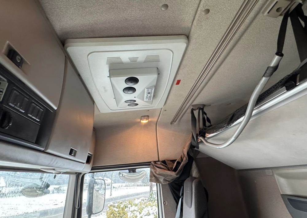 DAF * Zestaw * DAF 106 Euro 6 + Naczepa Krone * Bardzo Dobry Stan - Vlačilec: slika 5 DAF * Zestaw * DAF 106 Euro 6 + Naczepa Krone * Bardzo Dobry Stan - Vlačilec: slika 5