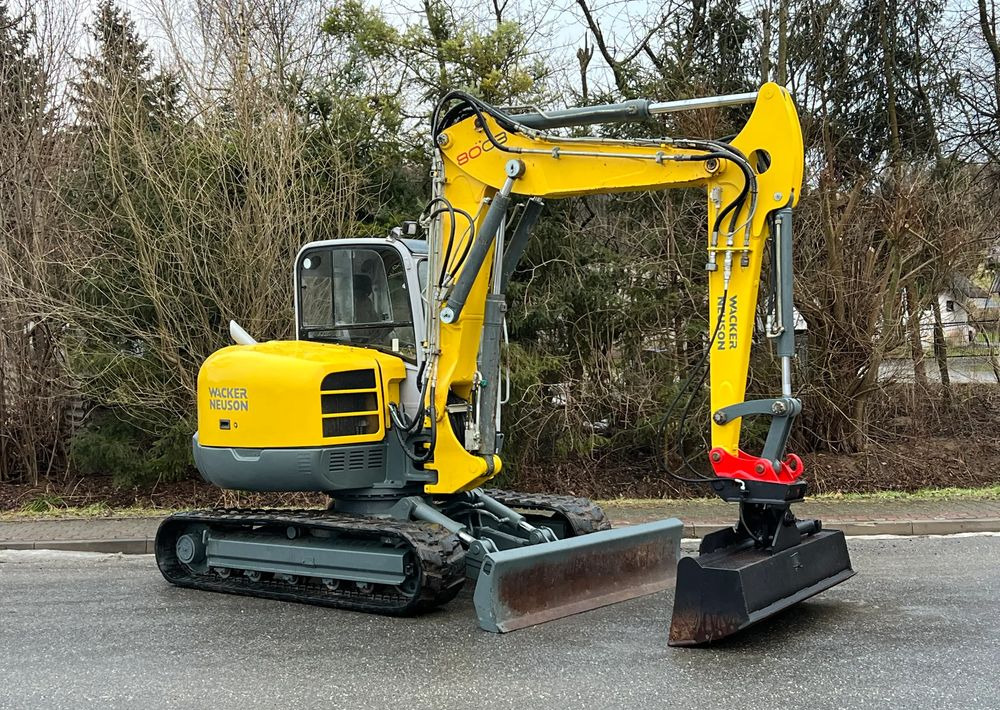 Wacker Neuson * Sprowadzona * Wacker Neuson 8003 * 3 x Ramiona * Bardzo Dobry Stan - Bager goseničar: slika 2 Wacker Neuson * Sprowadzona * Wacker Neuson 8003 * 3 x Ramiona * Bardzo Dobry Stan - Bager goseničar: slika 2