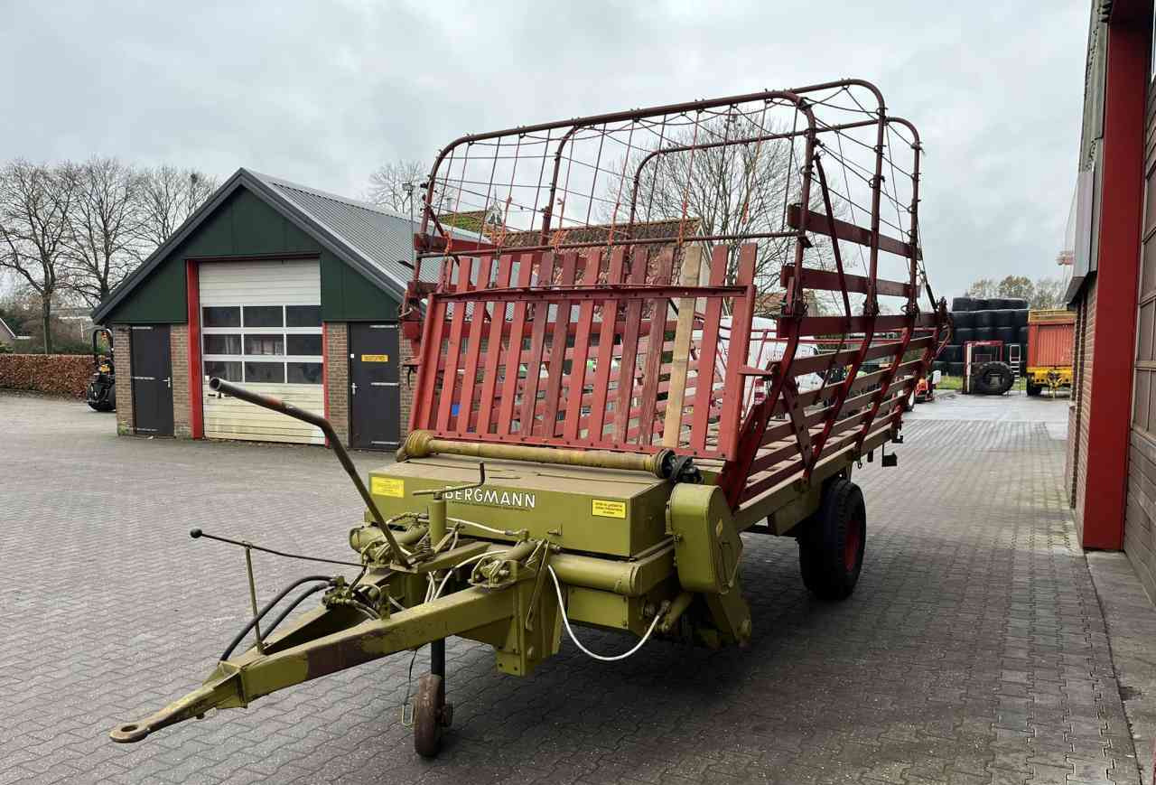 Bergmann Opraapwagen, ladewagen, weidebouwmachines - Samo-nakladalni voz: slika 3 Bergmann Opraapwagen, ladewagen, weidebouwmachines - Samo-nakladalni voz: slika 3