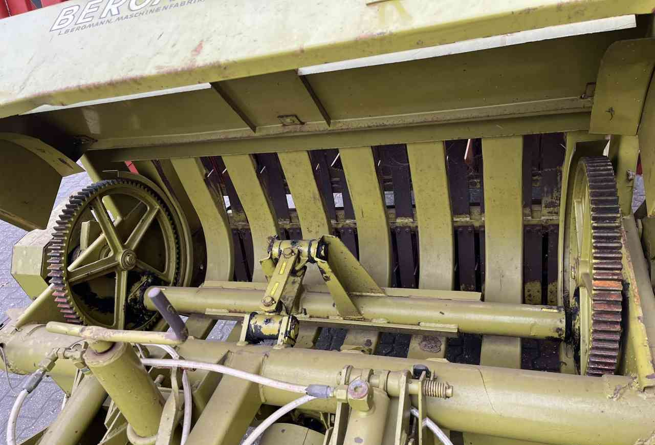 Bergmann Opraapwagen, ladewagen, weidebouwmachines - Samo-nakladalni voz: slika 5 Bergmann Opraapwagen, ladewagen, weidebouwmachines - Samo-nakladalni voz: slika 5