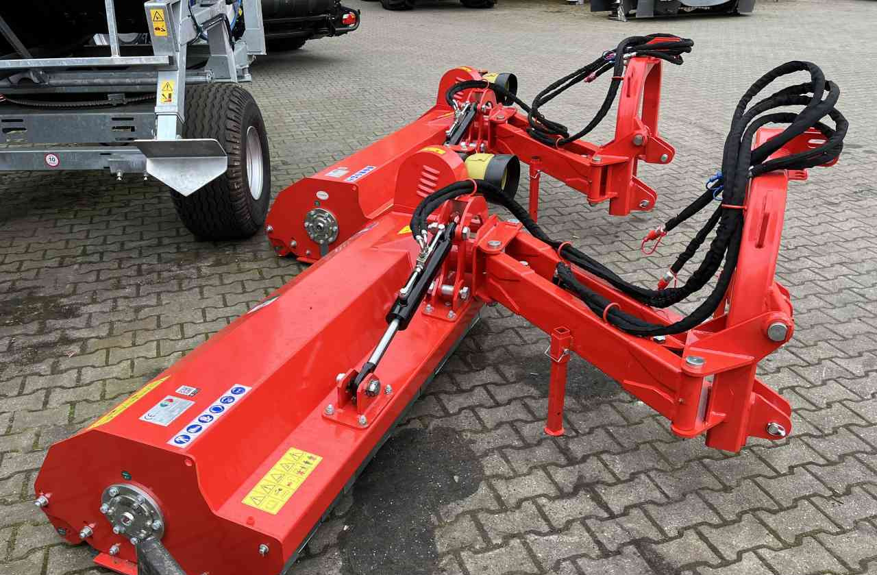 Boxer AGF 180 Klepelmaaier, Weidebouwmachines - Mulčer kladivar: slika 2 Boxer AGF 180 Klepelmaaier, Weidebouwmachines - Mulčer kladivar: slika 2