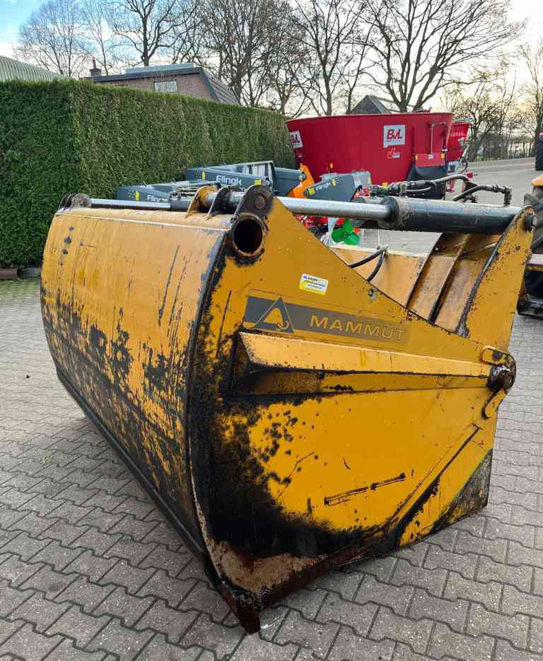 Mammut Kuilhapper, JCB Q-Fit, voermachines. - Oprema za silos: slika 1 Mammut Kuilhapper, JCB Q-Fit, voermachines. - Oprema za silos: slika 1