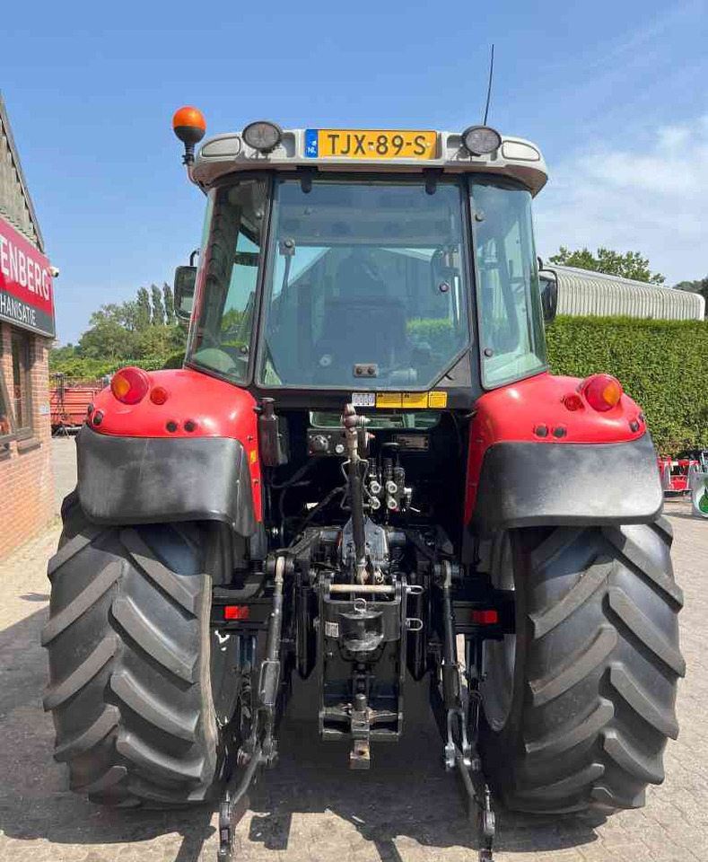 Massey Ferguson 5455 Tier-2 Dyna-4 Tractoren - Traktor: slika 4 Massey Ferguson 5455 Tier-2 Dyna-4 Tractoren - Traktor: slika 4