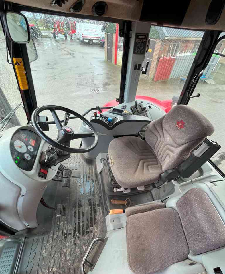 Massey Ferguson 6480 Dyna-6 T3 tractoren - Traktor: slika 5 Massey Ferguson 6480 Dyna-6 T3 tractoren - Traktor: slika 5