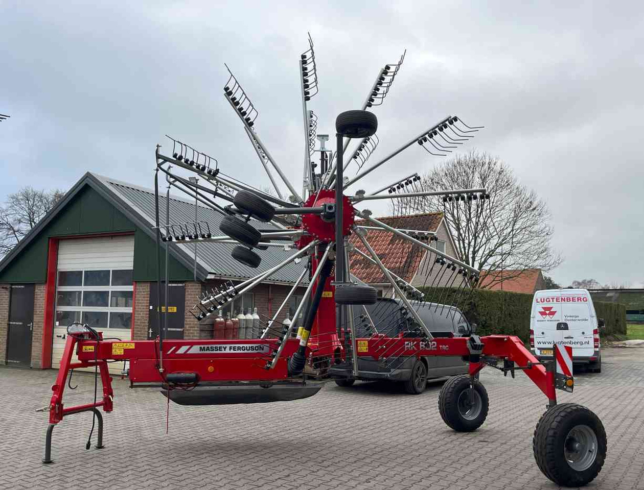 Massey Ferguson RK 802 TRC weidebouwmachines Fella Hark Rake Zwiller - Obračalnik/ Zgrabljalnik: slika 5 Massey Ferguson RK 802 TRC weidebouwmachines Fella Hark Rake Zwiller - Obračalnik/ Zgrabljalnik: slika 5