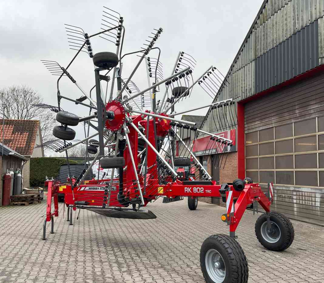 Massey Ferguson RK 802 TRC weidebouwmachines Fella Hark Rake Zwiller - Obračalnik/ Zgrabljalnik: slika 4 Massey Ferguson RK 802 TRC weidebouwmachines Fella Hark Rake Zwiller - Obračalnik/ Zgrabljalnik: slika 4