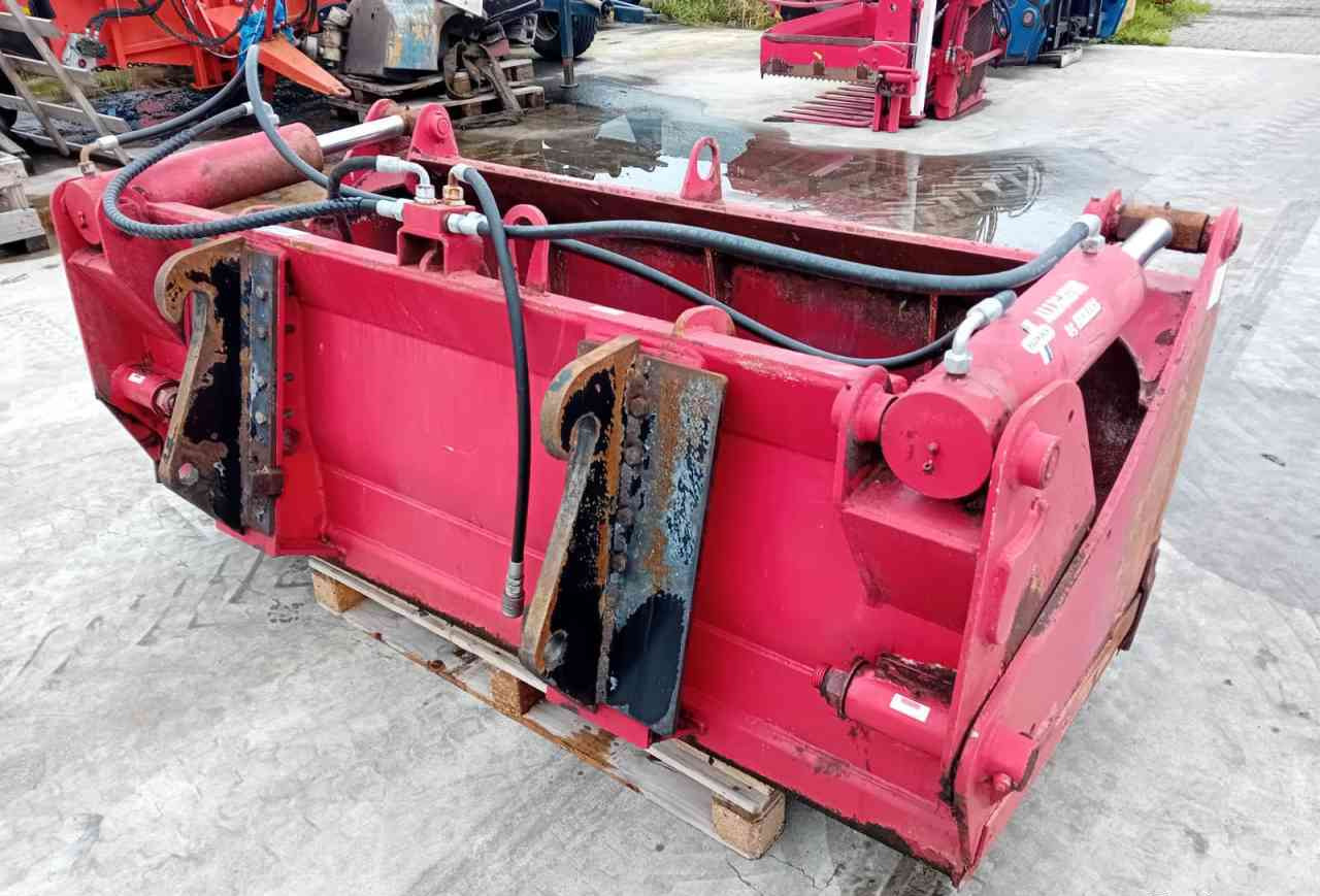 Redrock Allround 85-200 kuilhapper Volvo L30 aansl. voermachines - Oprema za silos: slika 3 Redrock Allround 85-200 kuilhapper Volvo L30 aansl. voermachines - Oprema za silos: slika 3