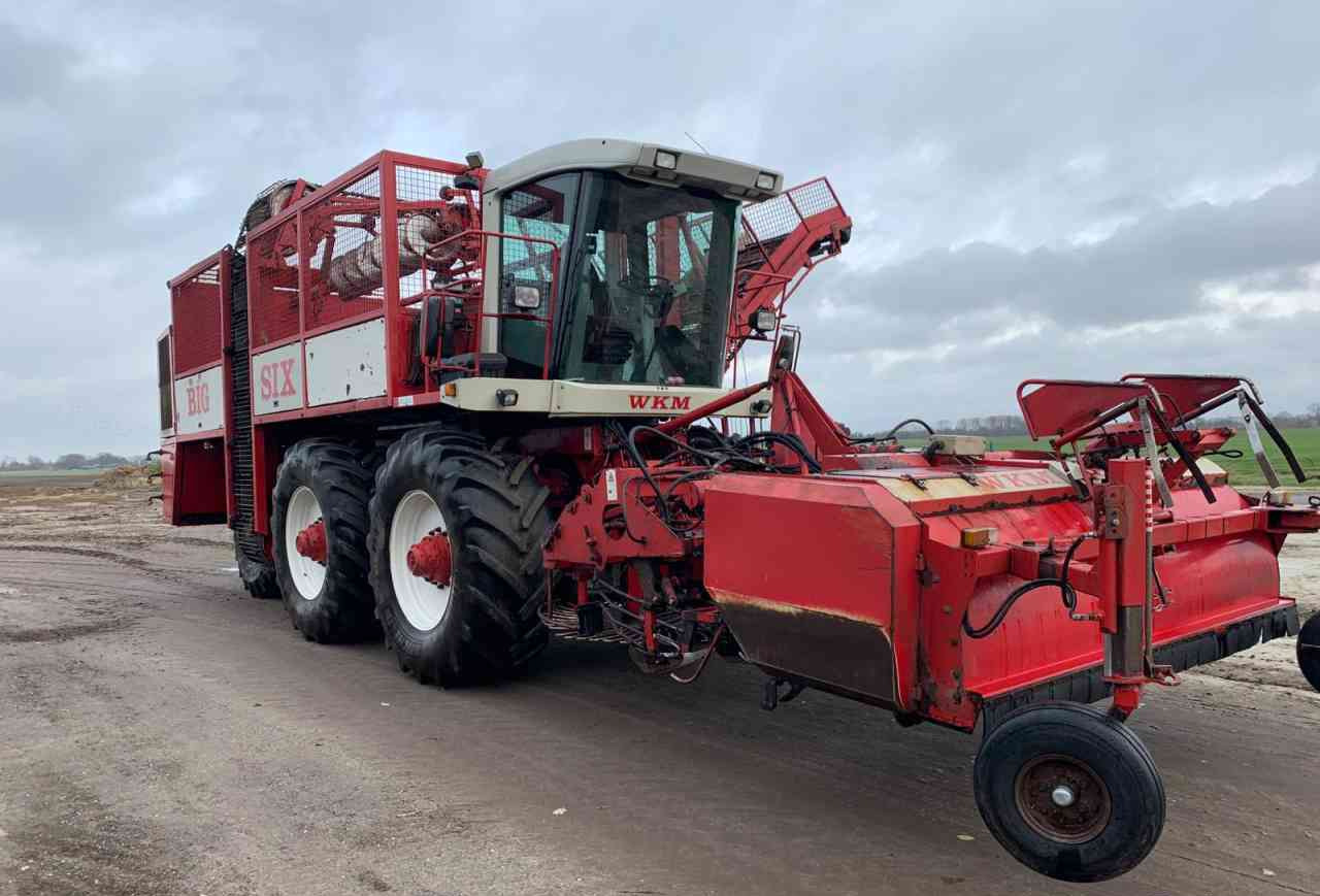 WKM Agrifac WKM BIG SIX Bietenrooier, rooimachines, oogstmachines. - Kombajn za peso: slika 1 WKM Agrifac WKM BIG SIX Bietenrooier, rooimachines, oogstmachines. - Kombajn za peso: slika 1