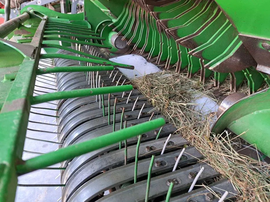 Mchale V660 - Balirka za okrogle bale: slika 5 Mchale V660 - Balirka za okrogle bale: slika 5