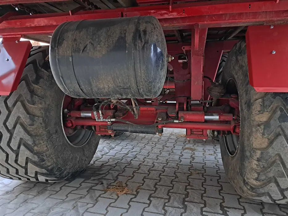 Przyczepa samozbierająca Strautmann 3602 Giga Vitesse 2019 rok - Samo-nakladalni voz: slika 5 Przyczepa samozbierająca Strautmann 3602 Giga Vitesse 2019 rok - Samo-nakladalni voz: slika 5