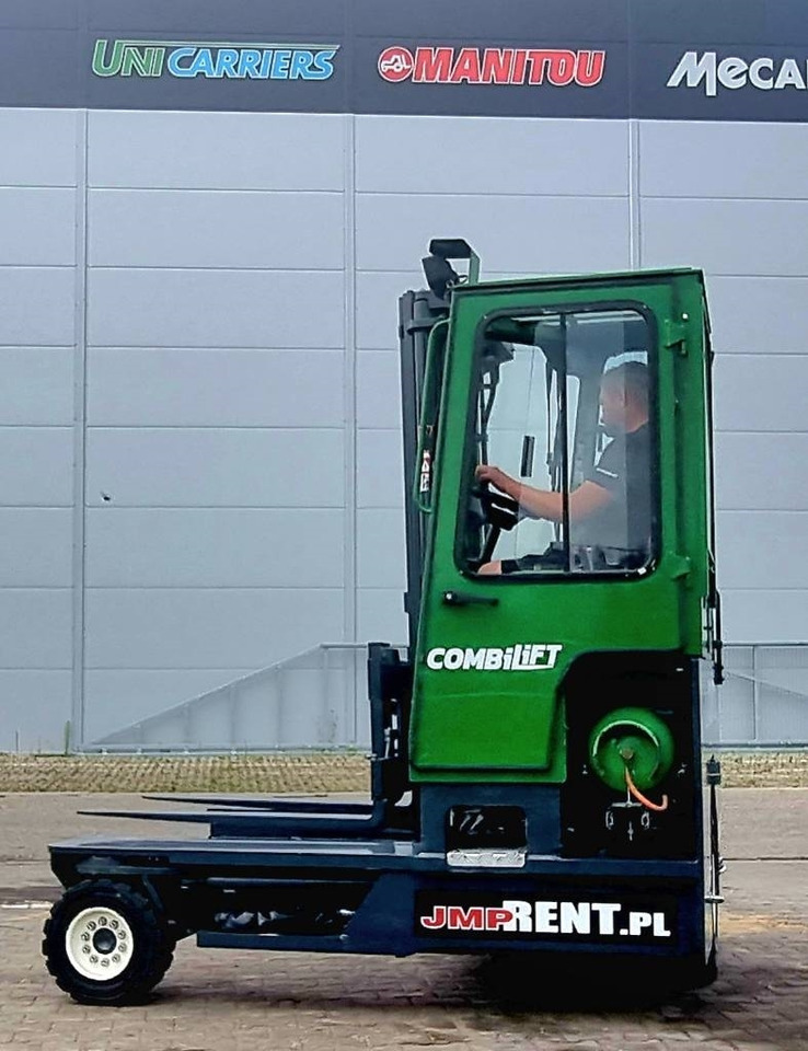 Combilift C 4000 LPG DEMO 196hrs - 4-potni viličar s pomičnim teleskopom: slika 4 Combilift C 4000 LPG DEMO 196hrs - 4-potni viličar s pomičnim teleskopom: slika 4