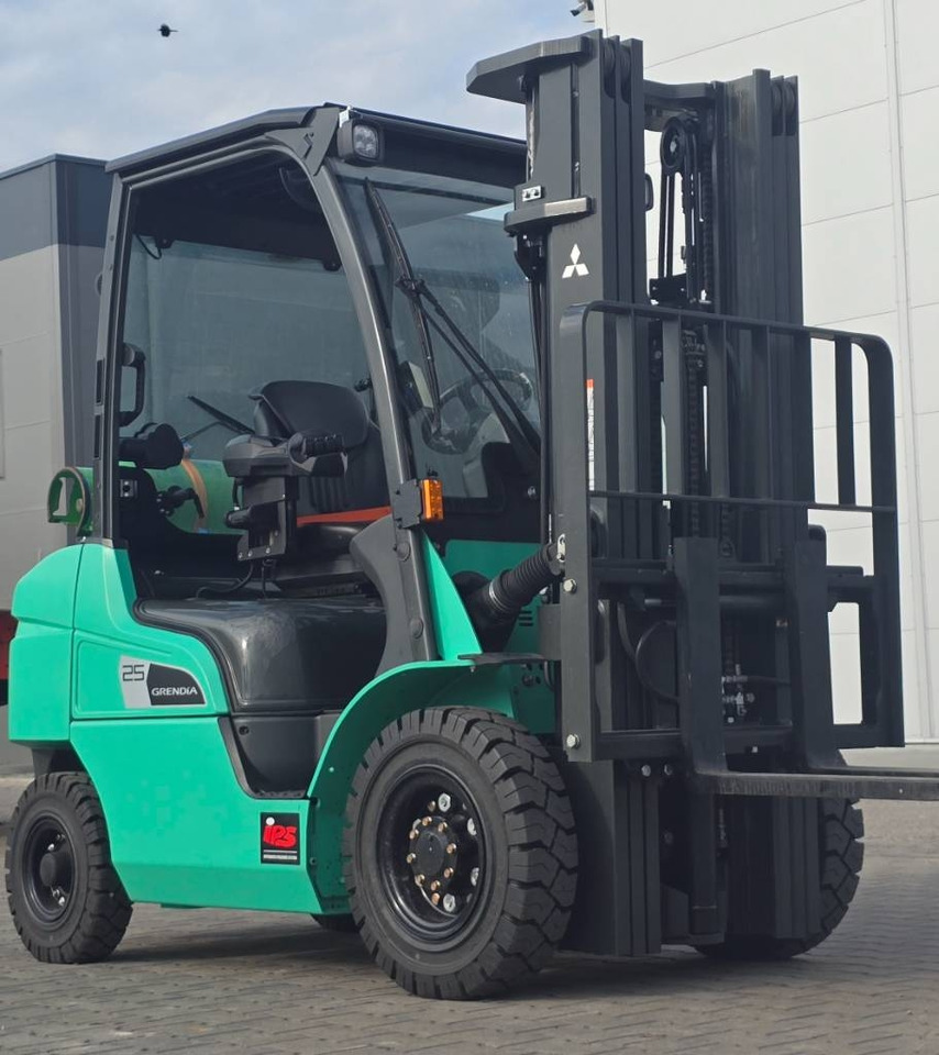 Mitsubishi FG 25 N DEMO like NEW  - Plinski viličar: slika 5 Mitsubishi FG 25 N DEMO like NEW  - Plinski viličar: slika 5