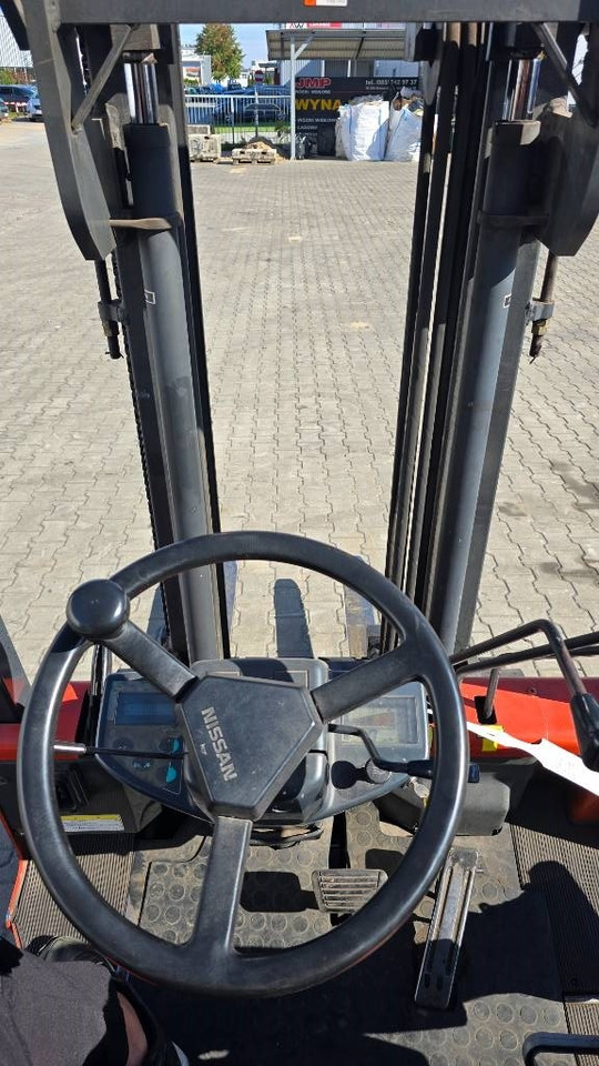 Električni viličar Nissan FP01L15: slika 11 Električni viličar Nissan FP01L15: slika 11