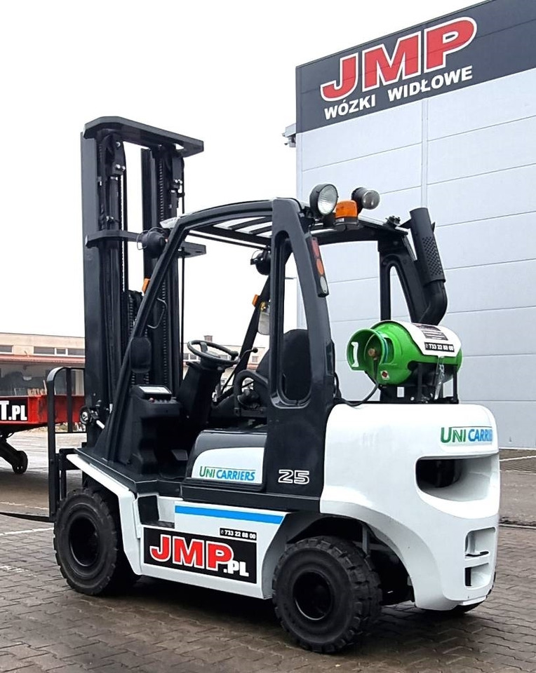 UniCarriers U1D2A25LQ DX25 - Plinski viličar: slika 2 UniCarriers U1D2A25LQ DX25 - Plinski viličar: slika 2
