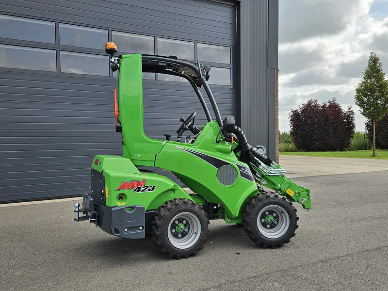 Avant 423 TDL+ Mini-shovel - Kompaktni nakladalnik na gosenicah: slika 3 Avant 423 TDL+ Mini-shovel - Kompaktni nakladalnik na gosenicah: slika 3