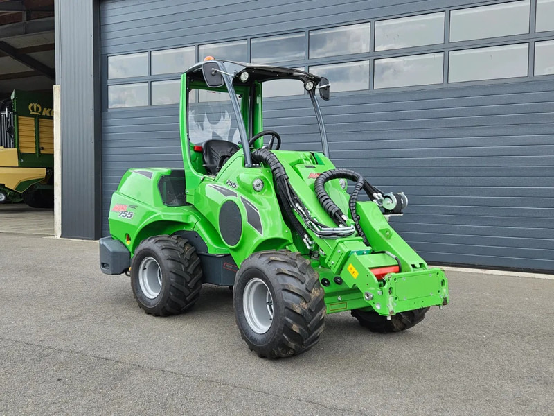 Avant 755i TDL+ mini-shovel - Kompaktni nakladalnik na gosenicah: slika 1 Avant 755i TDL+ mini-shovel - Kompaktni nakladalnik na gosenicah: slika 1