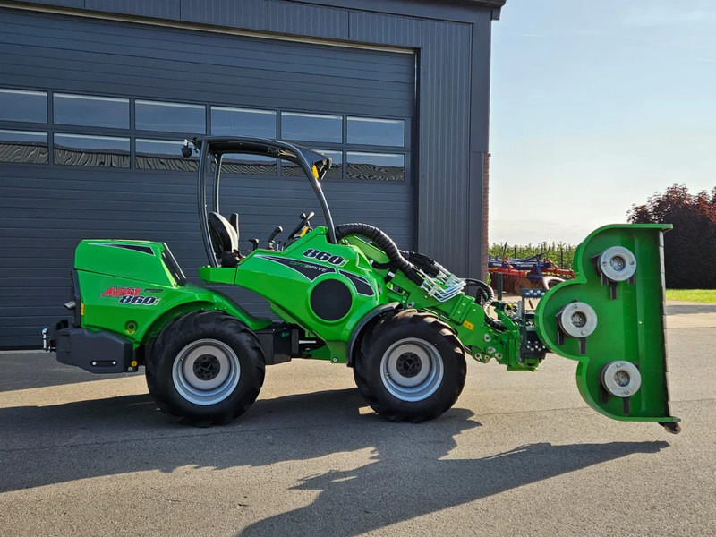 Avant 860i TDL mini-shovel - Kompaktni nakladalnik na gosenicah: slika 3 Avant 860i TDL mini-shovel - Kompaktni nakladalnik na gosenicah: slika 3