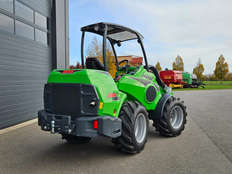 Avant 860i TDL mini-shovel - Kompaktni nakladalnik na gosenicah: slika 4 Avant 860i TDL mini-shovel - Kompaktni nakladalnik na gosenicah: slika 4