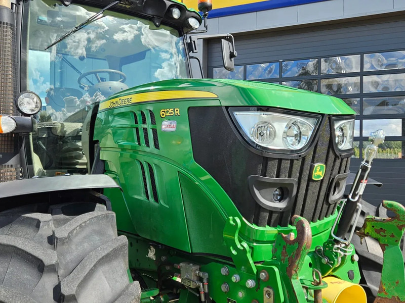 John Deere 6125R Autopower - Traktor: slika 3 John Deere 6125R Autopower - Traktor: slika 3