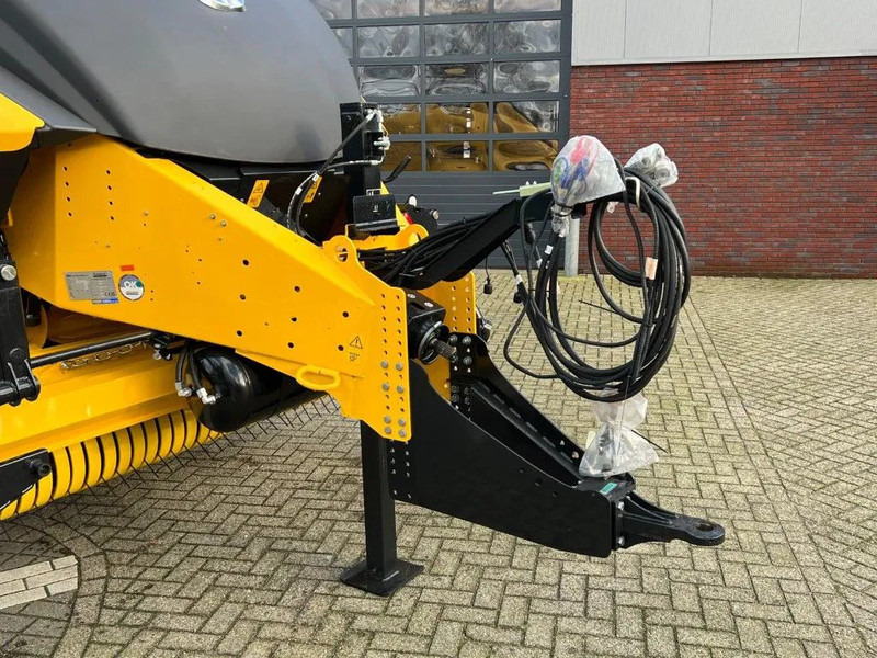 New Holland Bigbaler 1270 plus - Balirka za kvadratne bale: slika 4 New Holland Bigbaler 1270 plus - Balirka za kvadratne bale: slika 4