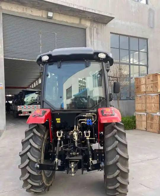 Nov Traktor NEW MAXUS 100 HP 4x4 Tractor Export Warranty | НОВИЙ Трактор 100 К.с. 4x4 MAXUS Експорт Гарантія: slika 9