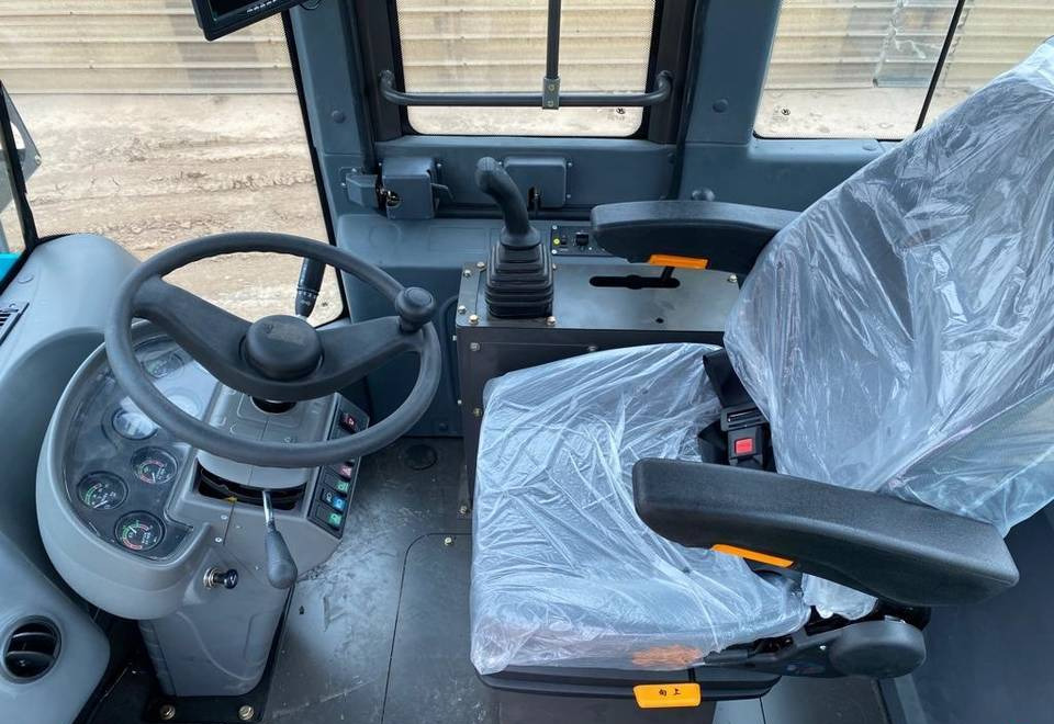 NEW Wheel Loader MAXUS 10 Tons Warranty up to 10 YEARS НОВИЙ Колісний навантажувач MAXUS 10 тонн Гарантія до 10 РОКІВ - Kolesni nakladalec: slika 4 NEW Wheel Loader MAXUS 10 Tons Warranty up to 10 YEARS НОВИЙ Колісний навантажувач MAXUS 10 тонн Гарантія до 10 РОКІВ - Kolesni nakladalec: slika 4