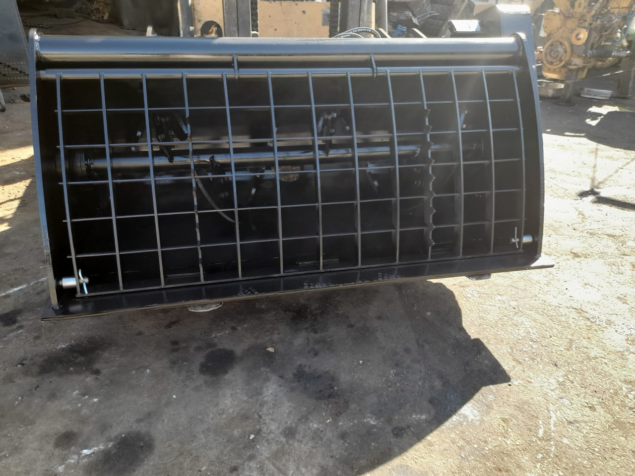 Bekoloader - Sortirna žlica za Gradbeni stroj: slika 4 Bekoloader - Sortirna žlica za Gradbeni stroj: slika 4